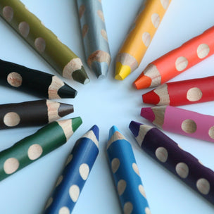 12 Coloured Water Soluble Pencils from Lyra | © Conscious Craft