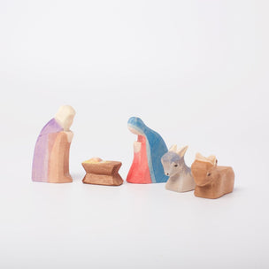 Ostheimer Holy Family Mini Nativity Set | © Conscious Crafts