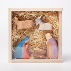 Ostheimer Holy Family Mini Nativity Set | © Conscious Craft