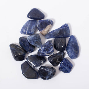 Sodalite tumbled stone | © Conscious Craft