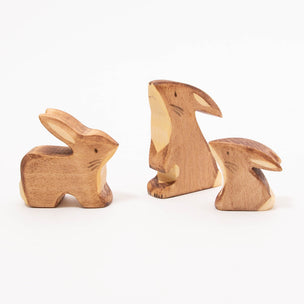 & Albert wooden toy Rabbit family Brown | ©Conscious Craft