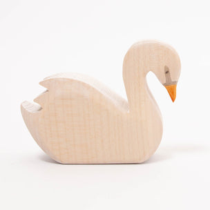 Eric & Albert wooden toy Swan | © Conscious Craft