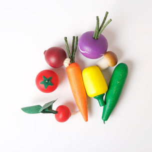 Erzi Wooden Vegetable Play Food Set | Conscious Craft