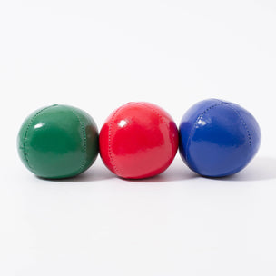 Juggling Balls Set of 3 Thud Balls | © Conscious Craft