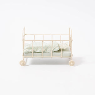 Cot bed | Micro Blue | © Conscious Craft