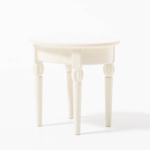 white vintage side table for maileg mice | © Conscious Craft