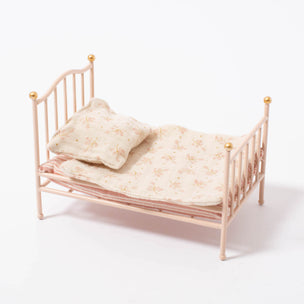 Maileg Vintage Bed Mouse Rose | Conscious Craft