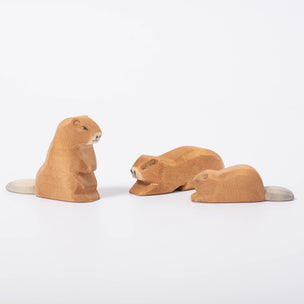 Ostheimer Beaver Family | Forest & Meadow | ©Conscious Craft