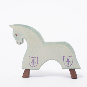 Ostheimer Horse for Blue Knight | Knights & Castle | © Conscious Craft