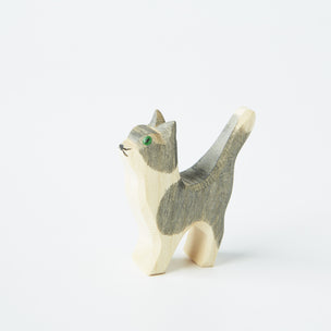 Ostheimer Cat Small Head Up | Farm Animal Collection | © Conscious Craft