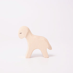Ostheimer Lamb Standing | © Conscious Craft