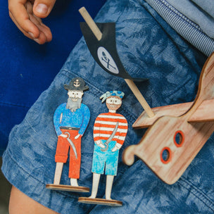 Make Your Own Pirate Scene Activity Box | Conscious Craft