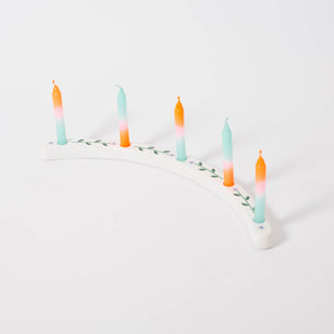 Ceramic Candle Arch | Flowers | ©Conscious Craft